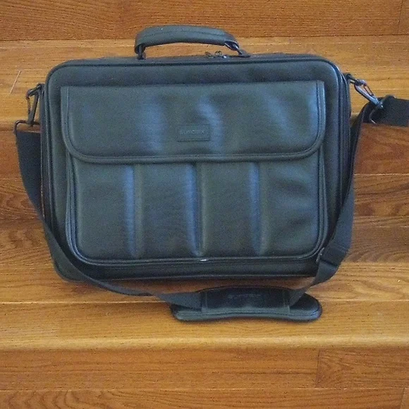 Sumdex Laptop and Accessories Briefcase - Picture 1 of 4